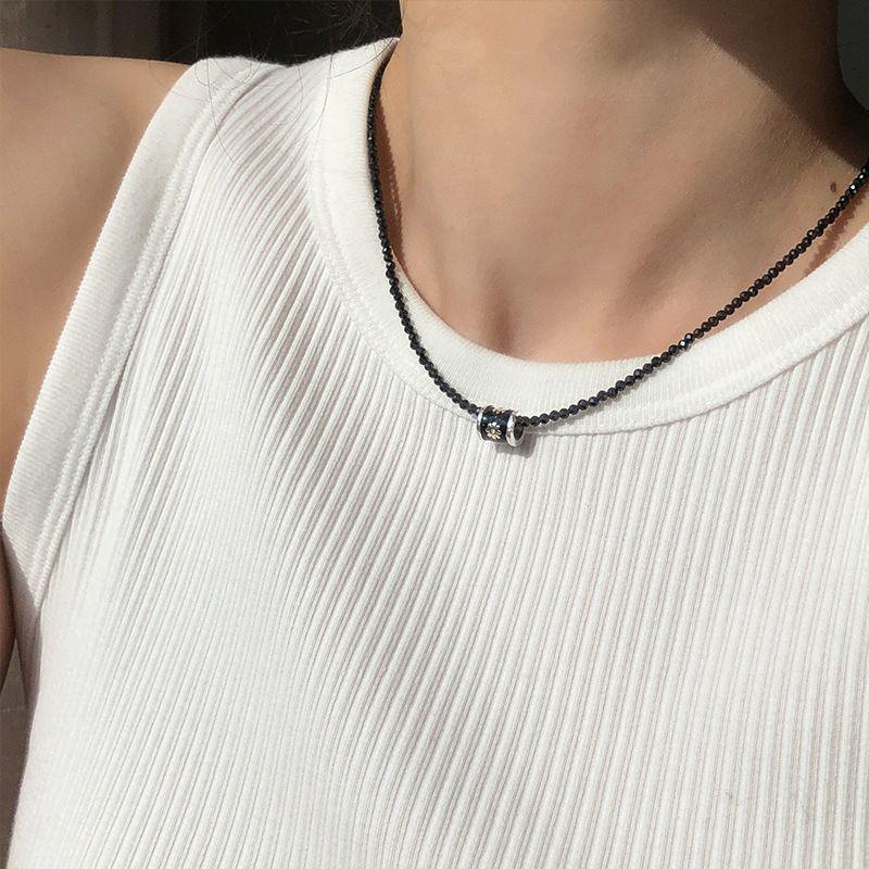 Midnight Daisy – Sterling Silver Enamel Necklace
