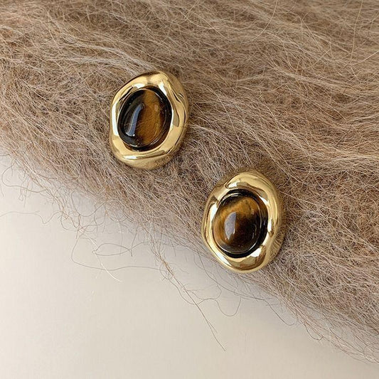 Amber Gaze – Tiger’s Eye Stud Earrings