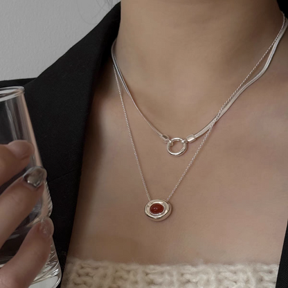 Crimson Glow – Natural Red Agate Necklace