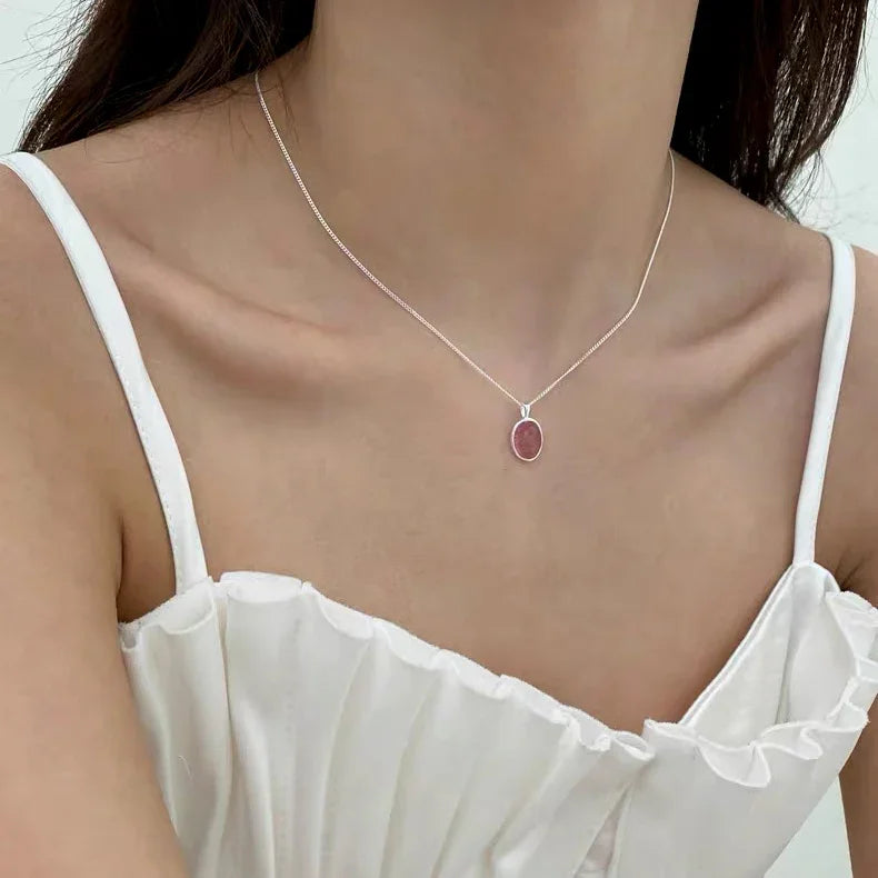 Strawberry Glow – Sterling Silver Necklace