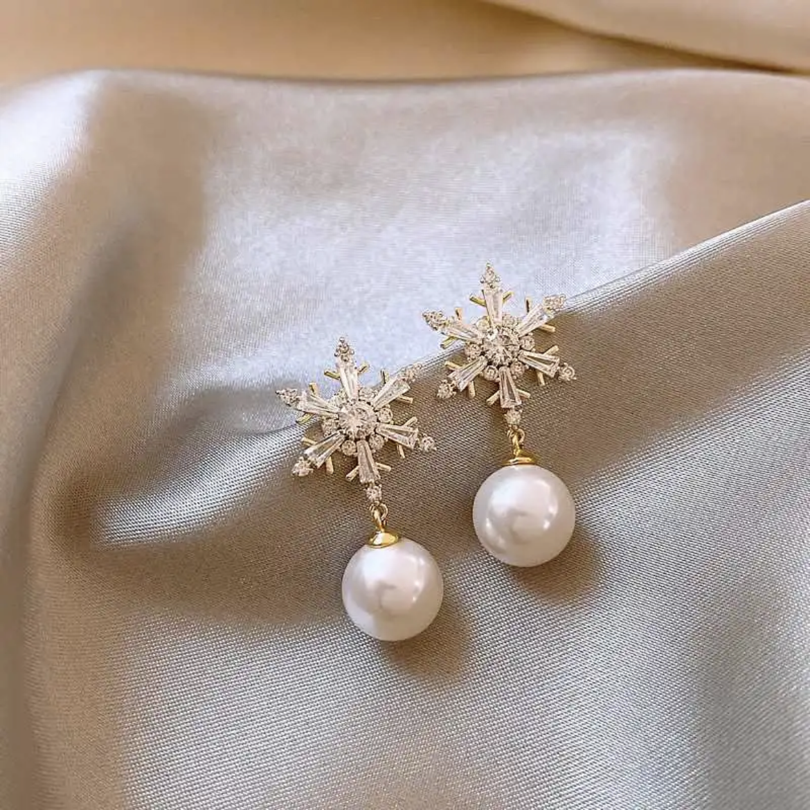 Christmas Snowflake Dangle Earrings