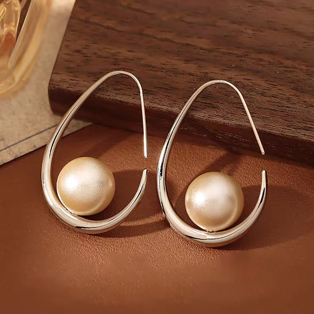 Gold Teardrop Pearl Earrings