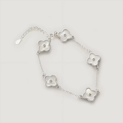 Moonlit Clover Bracelet – Sterling Silver