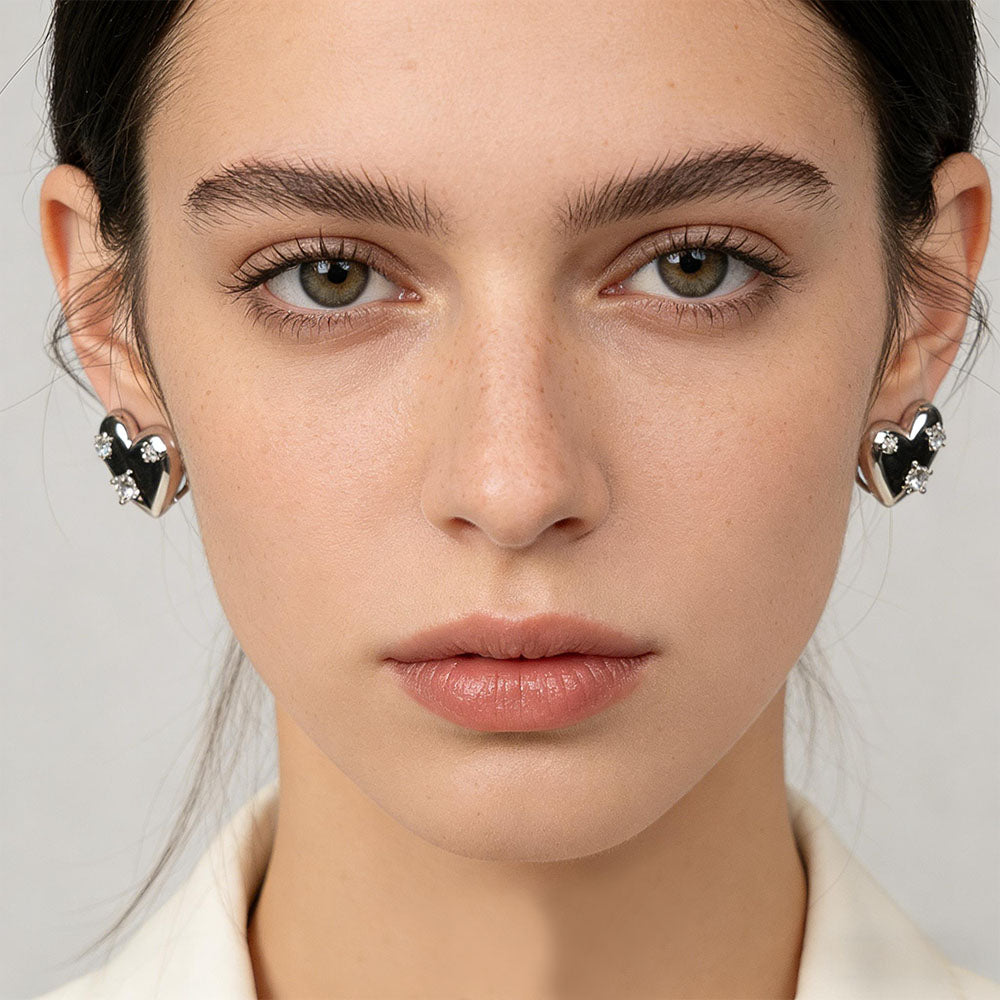 Vintage Zircon Heart Stud Earrings