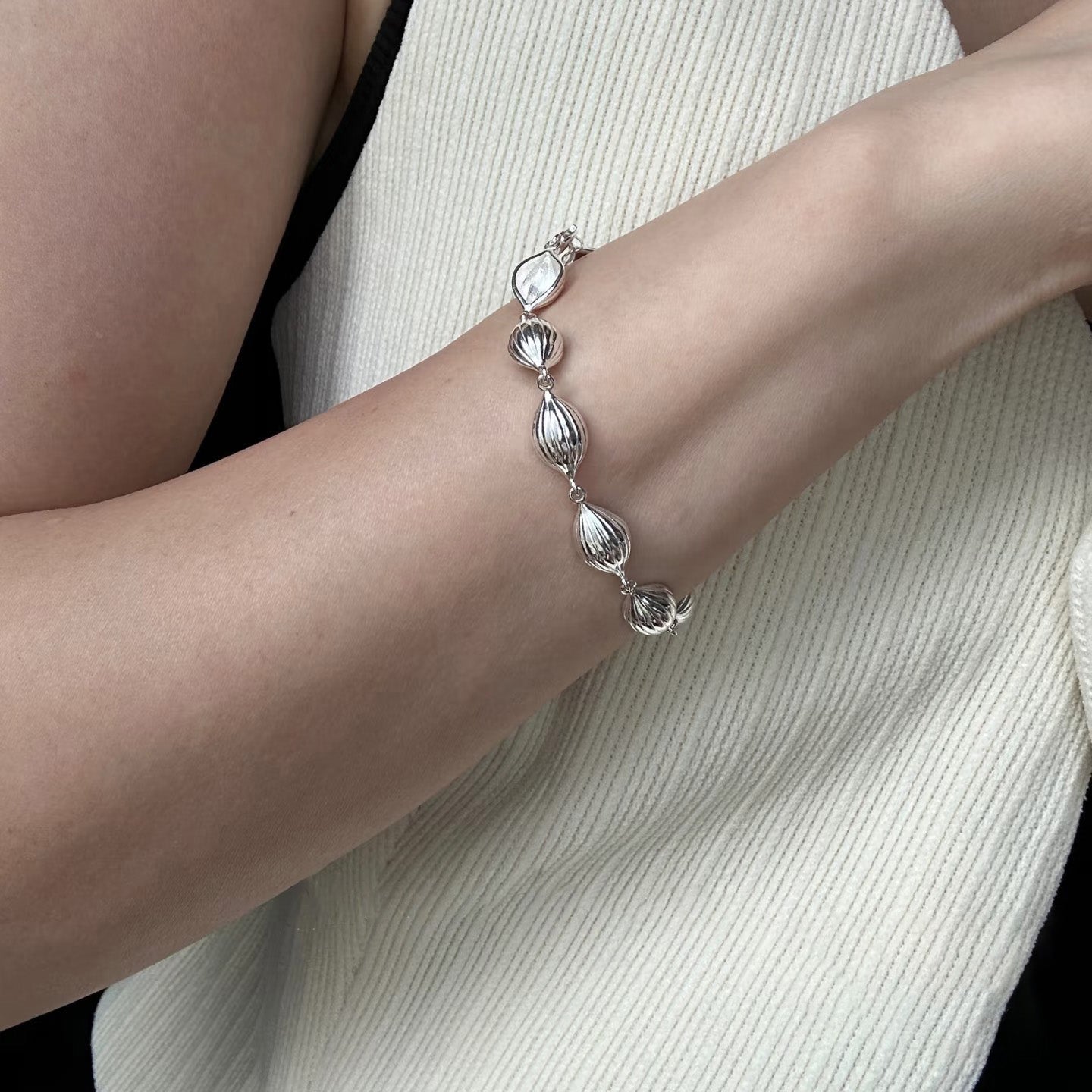 Whispering Shell Bracelet – Sterling Silve